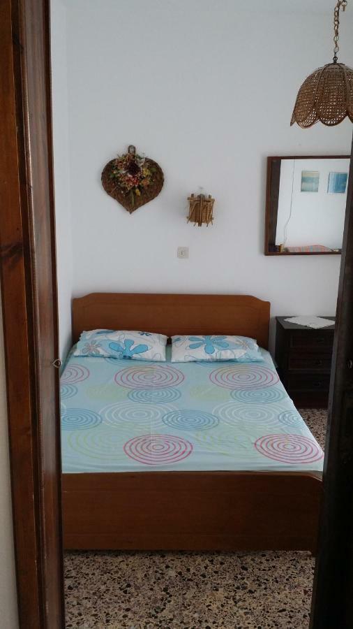 Grigorios Apartments Vrasná المظهر الخارجي الصورة