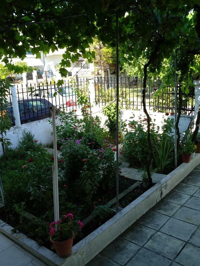 Grigorios Apartments Vrasná المظهر الخارجي الصورة