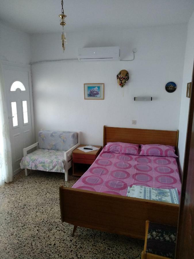 Grigorios Apartments Vrasná المظهر الخارجي الصورة